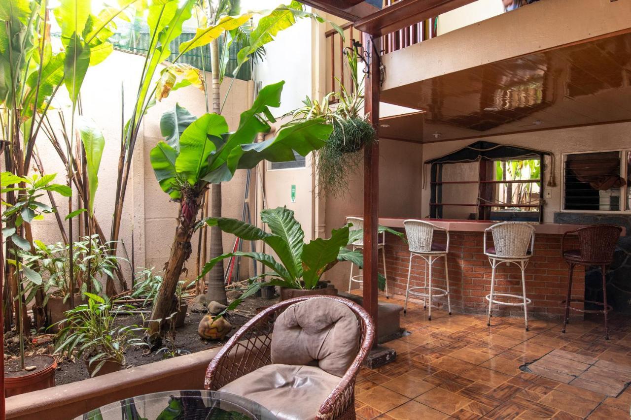 Sura Hotel 2*