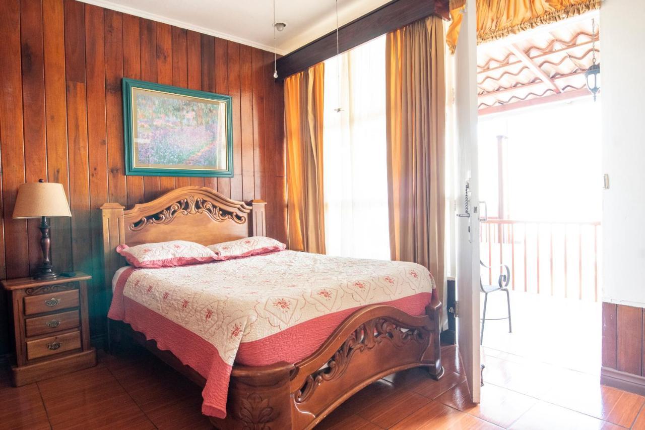 Hotel Sura