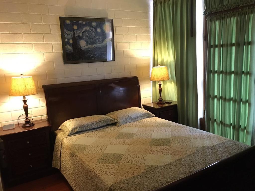 Hotel Sura 2*